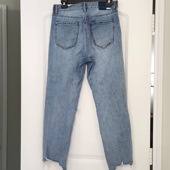 Daze Distressed jeans in great condition! - Picture 5 of 12